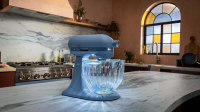 Con Luminaire, la planetaria di KitchenAid si illumina 